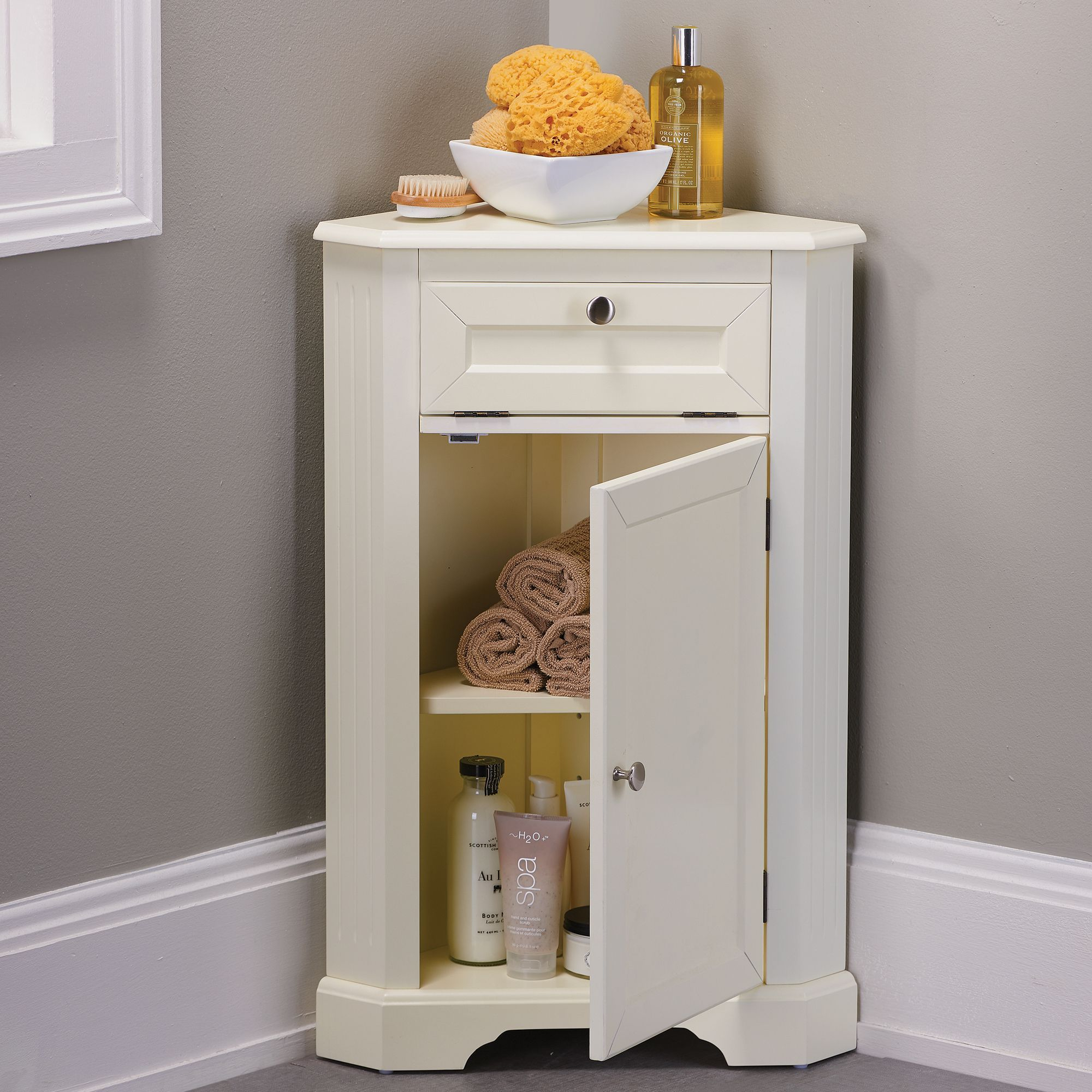 Maximize Storage Space In Small Bathrooms With Our Weather Corner with regard to size 2000 X 2000