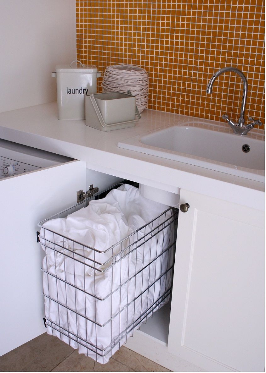 Pull Out Laundry Baskets Kitchen Espacio Disenos De Unas inside proportions 845 X 1187
