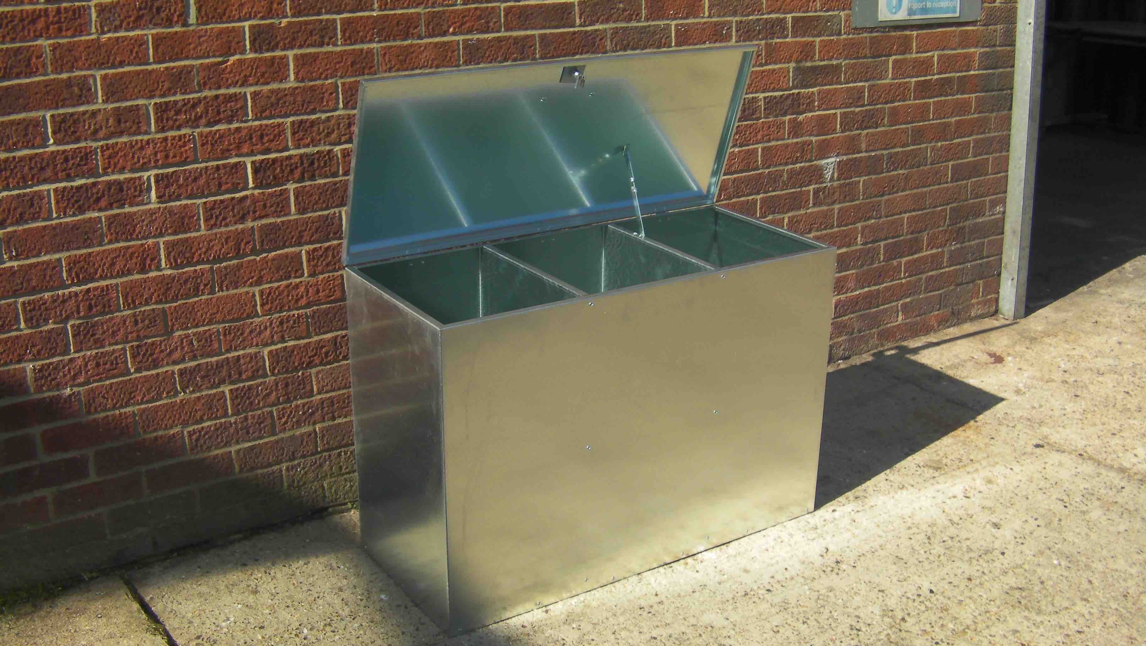 3 Compartment Feed Storage Bin 3c Ad Fabrication throughout dimensions 3648 X 2056