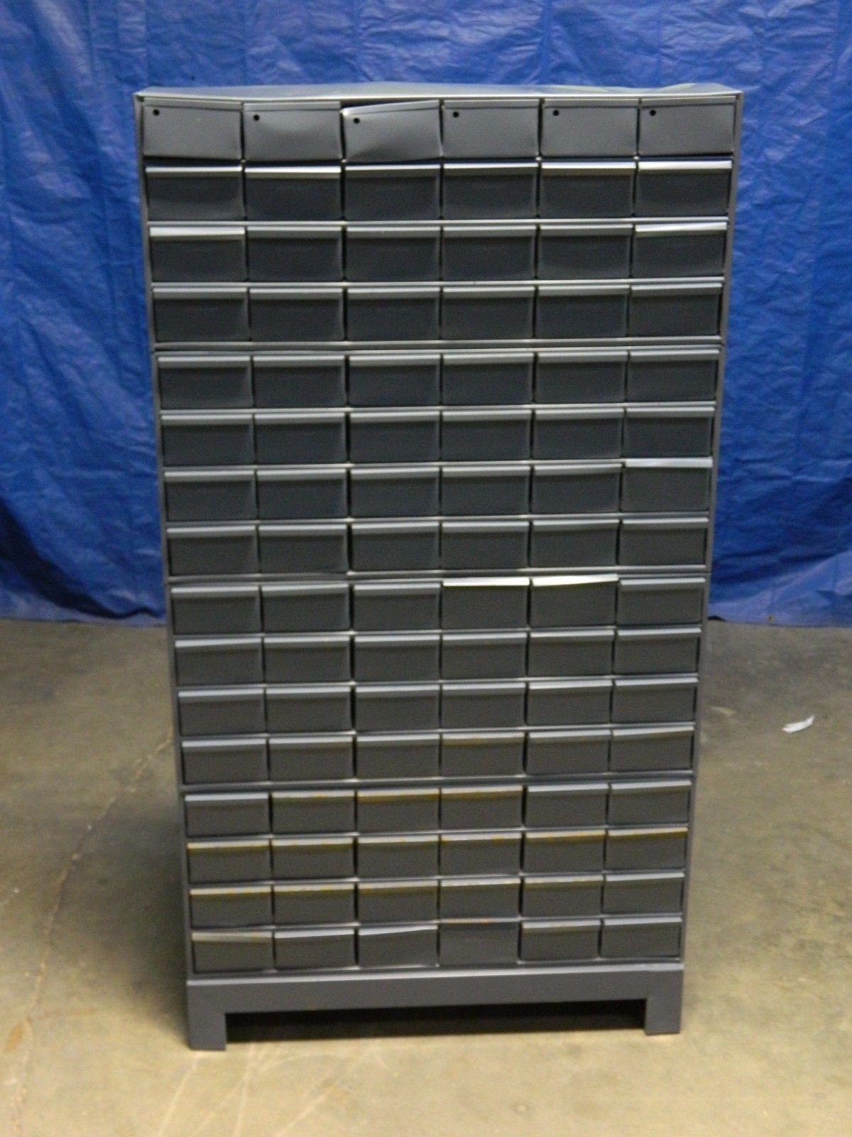 Durham Bin Storage Cabinet 96 Drawer 62 X 34 X 12 Steel Gray 022 inside measurements 1200 X 1600