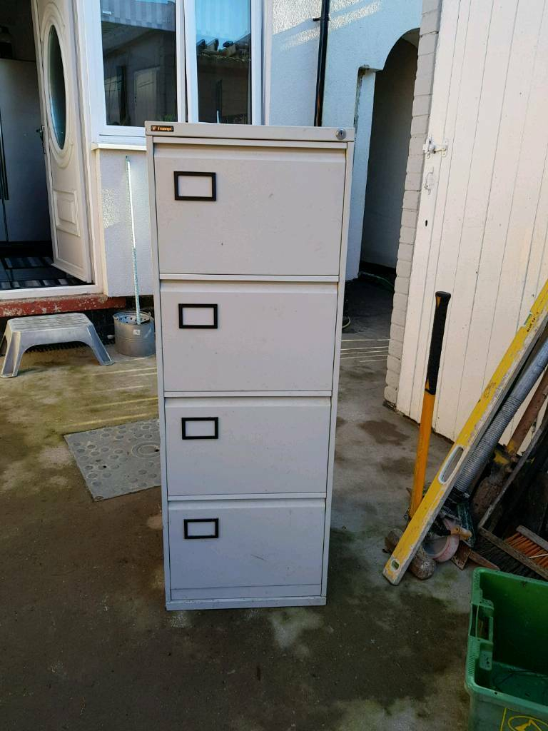 Filing Cabinet 4 Draws Unlocked But No Key In Clifton with regard to dimensions 768 X 1024