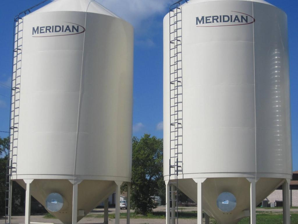 Meridian Storage Tanks Ritter Ag Service Trimont Minnesota pertaining to size 1024 X 768