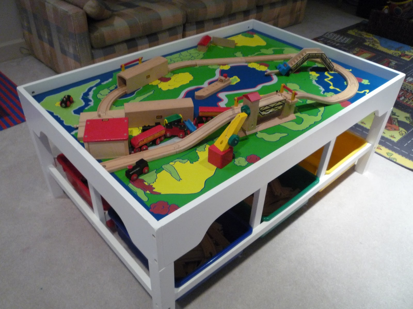 My Life As A Mom Sydneys New Train Table in dimensions 1600 X 1200