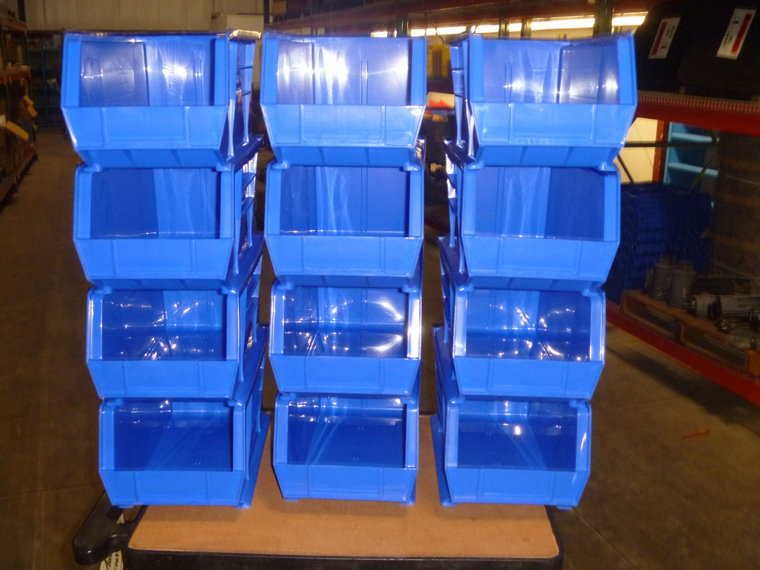 New Uline Hanging Stackable Plastic Storage Bins Up For Auction regarding proportions 2560 X 1920