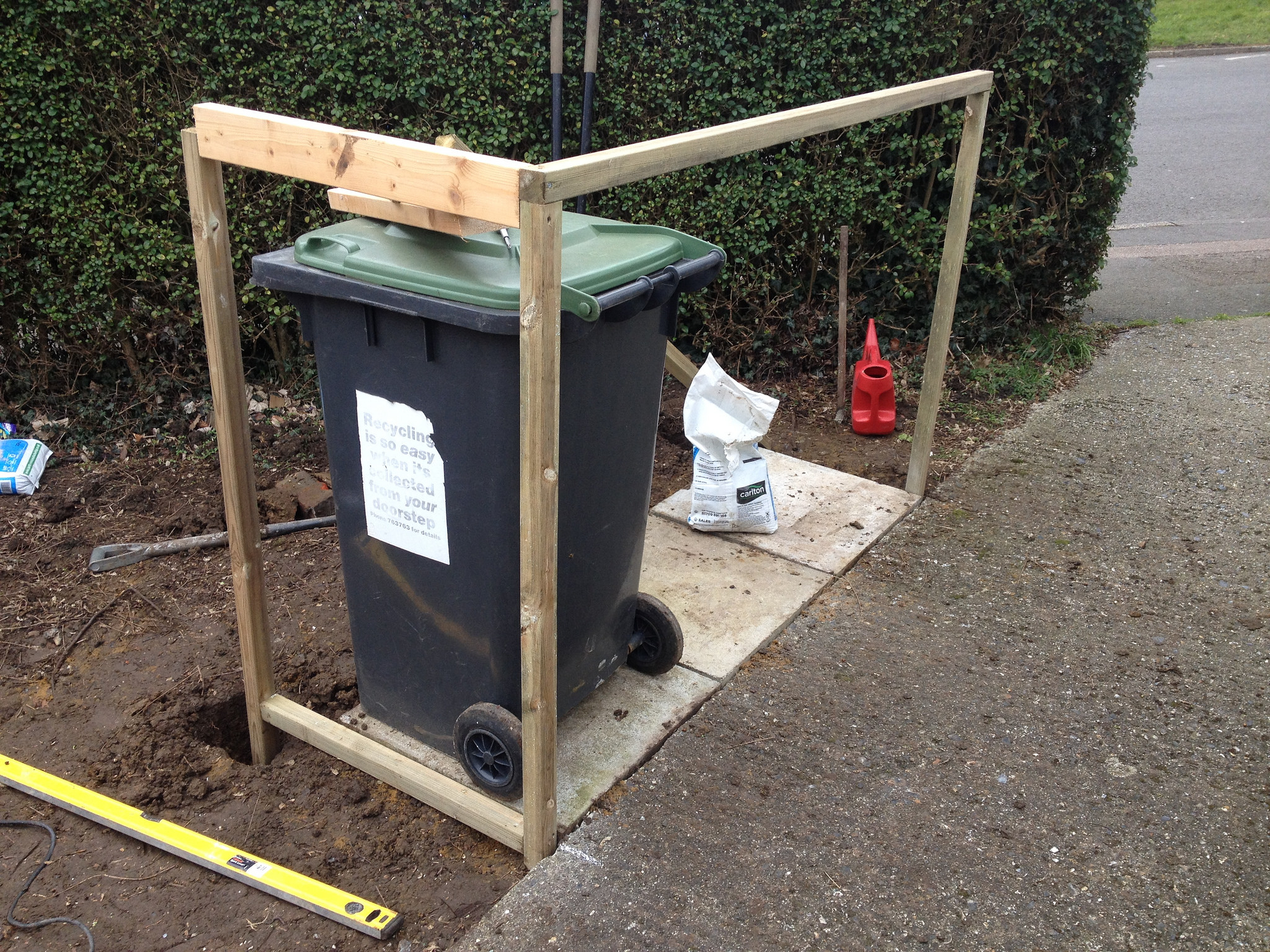 Pallet Wheelie Bin Shelter intended for dimensions 2048 X 1536