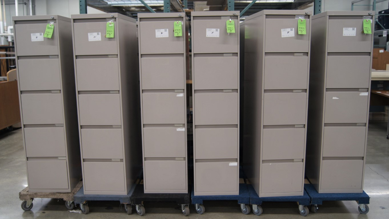 Steelcase Vertical File Cabinet Surplus Inventory with regard to dimensions 1362 X 768