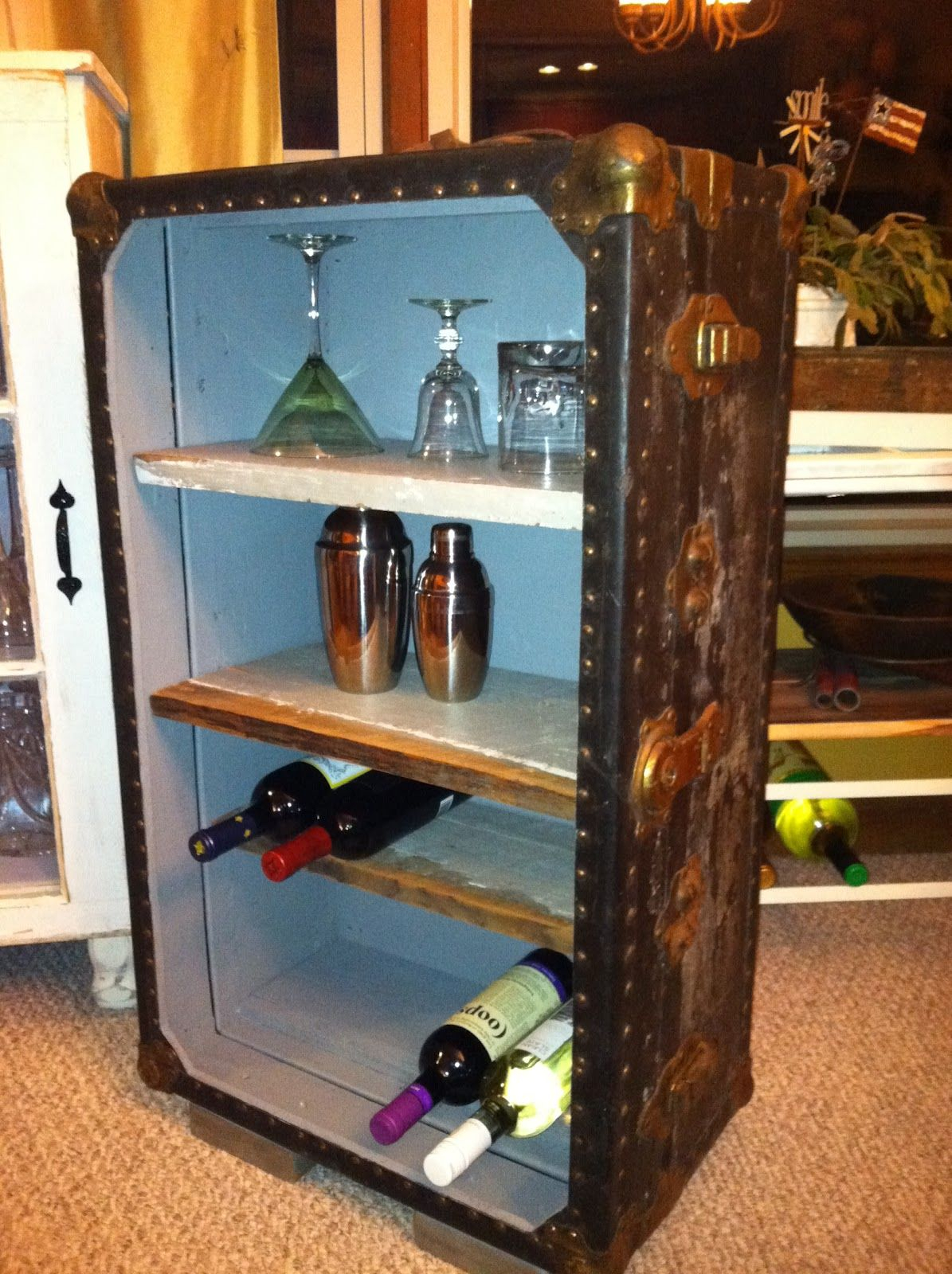 Another Really Cool Idea Old Trunk Into A Mini Bar for size 1195 X 1600
