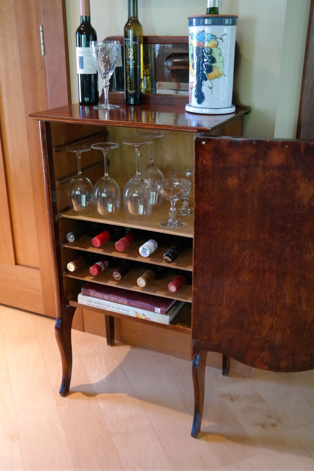 Antique Vintage Wood Cocktail Wine Bar Serving Station pertaining to measurements 1000 X 1500