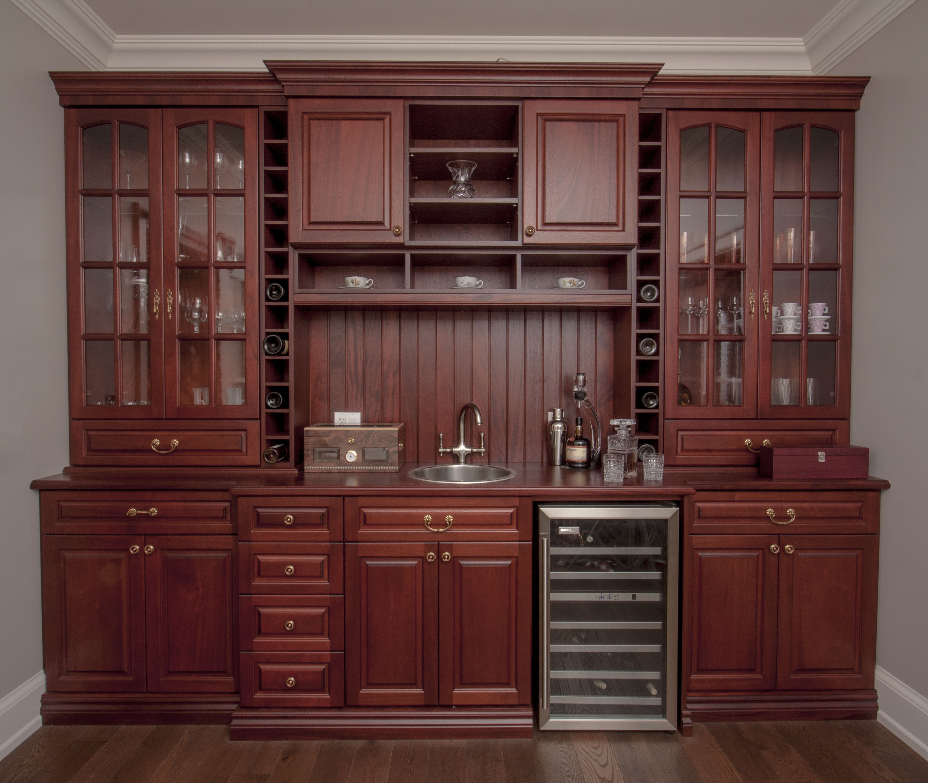 Custom Mahogany Bar Cabinet for size 3071 X 2592