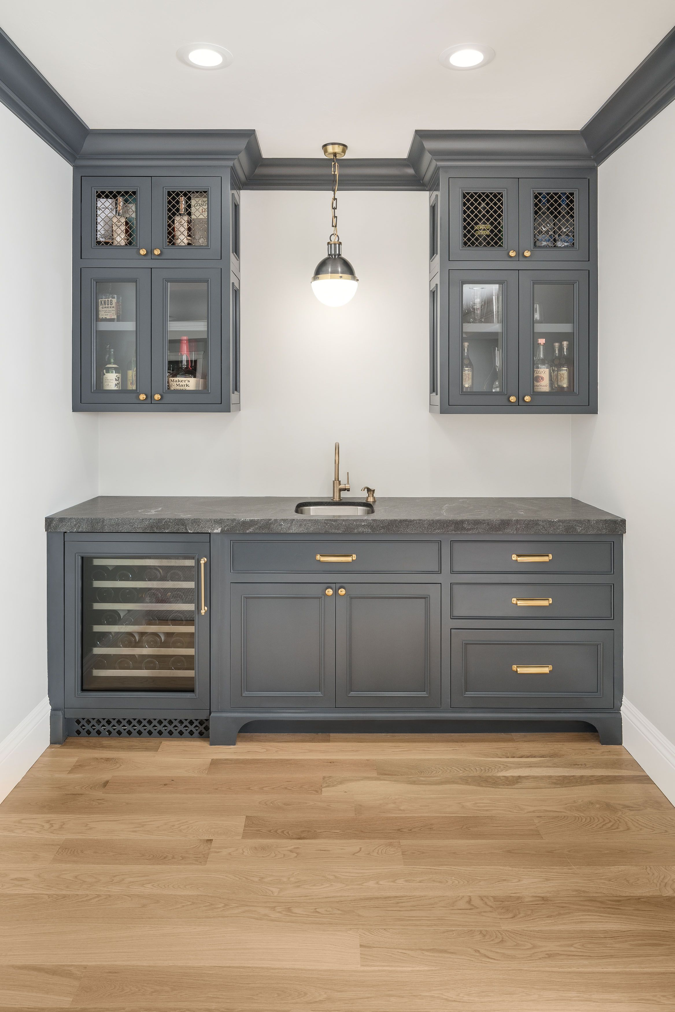 Gorgeous Cabinet Color Farmhouse Kitchen Inspiration In with sizing 2335 X 3500