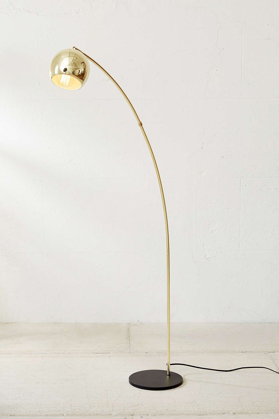 11 Arc Floor Lamps That Add Mod Influence To The Home pertaining to dimensions 975 X 1463