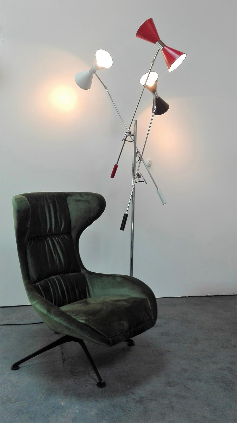 50s Style Floor Lamp Chrome Articulated Arms Three Lacquered Aluminum Lampshades pertaining to proportions 960 X 1710