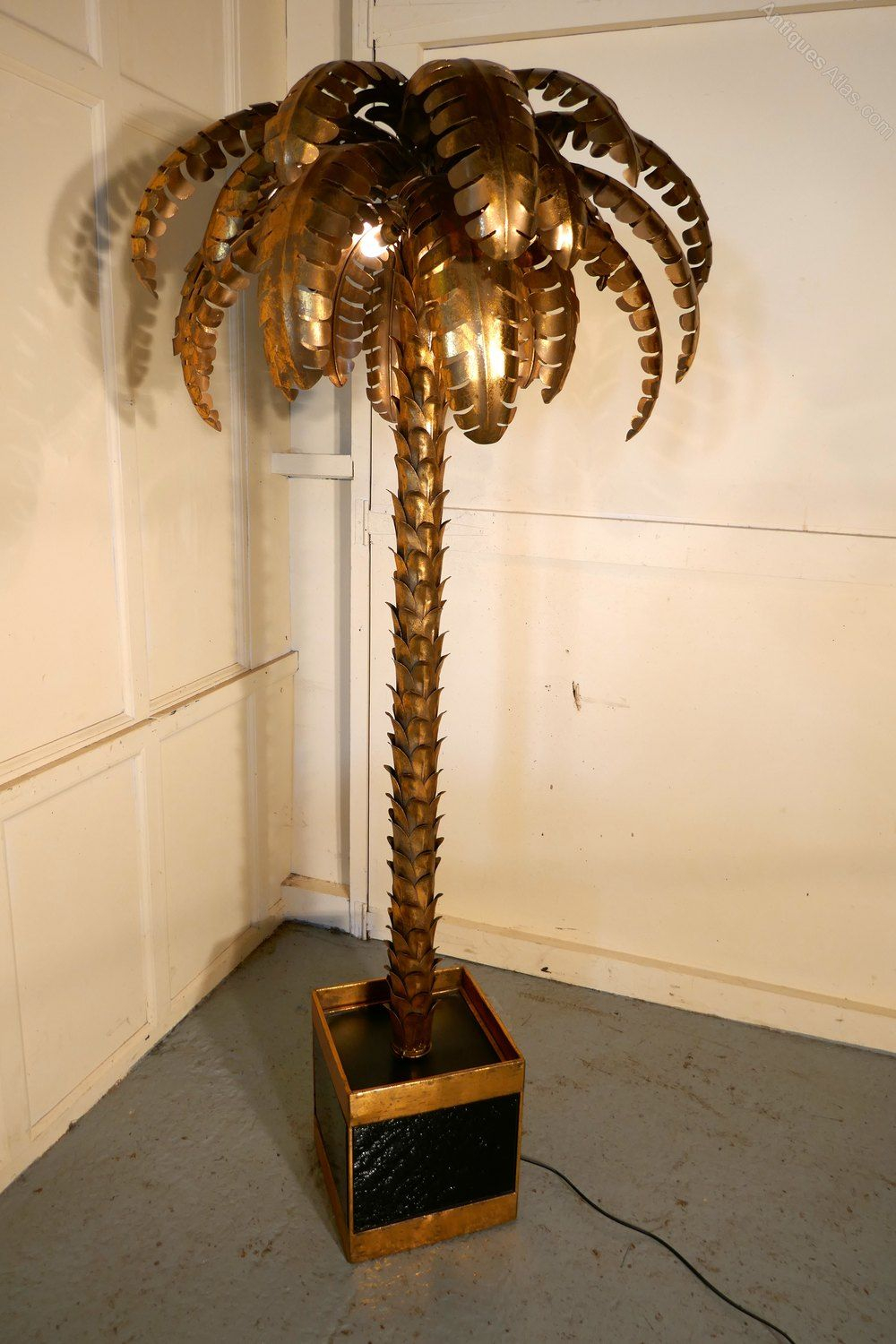 Antiques Atlas Palm Tree Tole Ware Floor Lamp From Maison in size 1000 X 1500