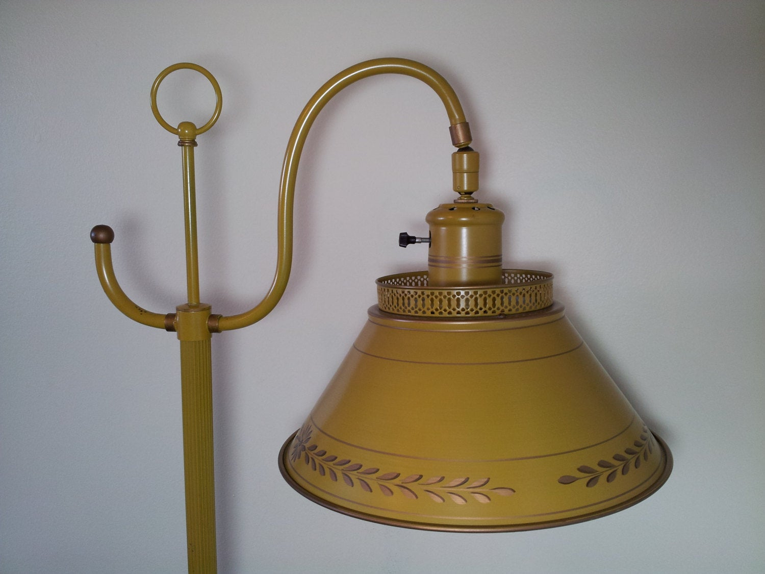 Boyertown Pennsylvania Treasure Hunters Vintage Lamp regarding dimensions 1500 X 1125