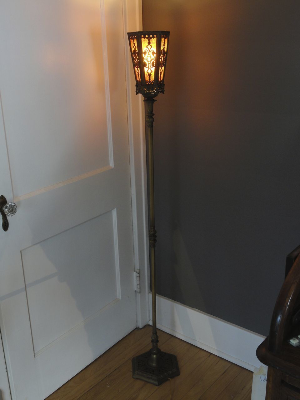 Classy Gothic Torchere Fireplace Floor Lamp W Mica Shade with regard to measurements 960 X 1280