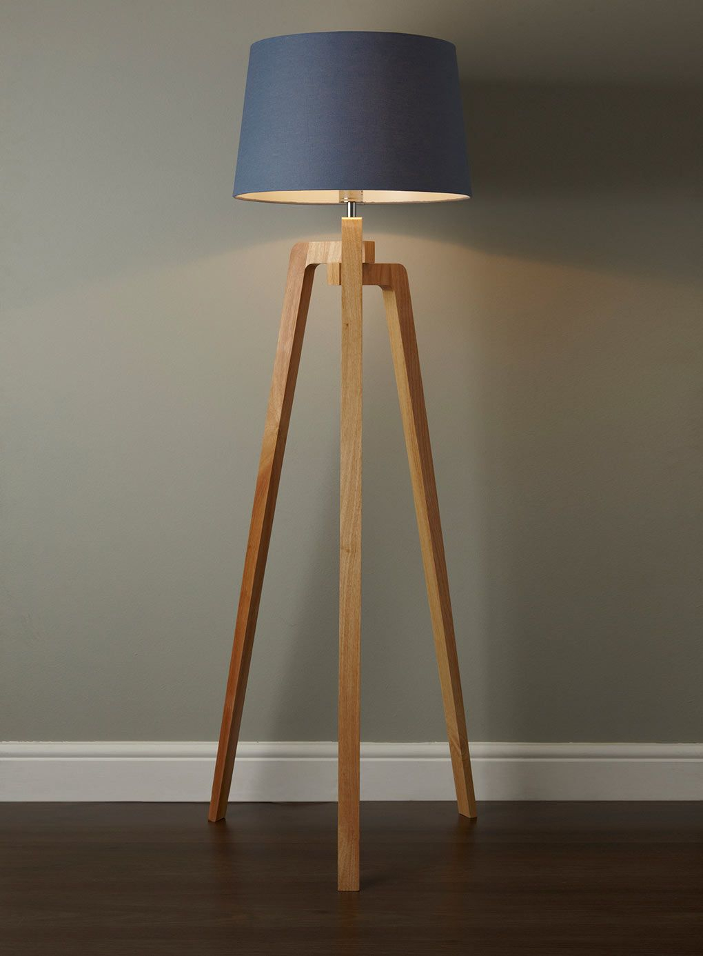 Co Wooden Tripod Floor Lamp Bhs Stehlampe Holz Lampen pertaining to proportions 1020 X 1386