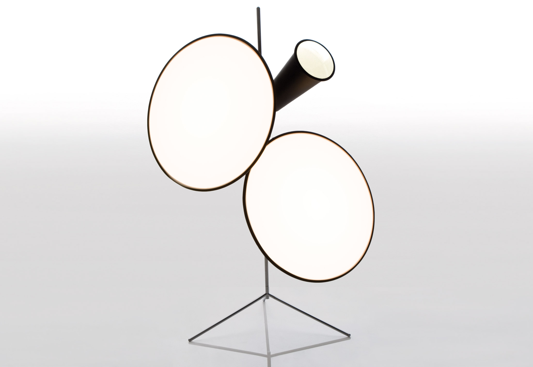 Cone Light Stand Von Tom Dixon Stylepark with regard to measurements 2200 X 1515