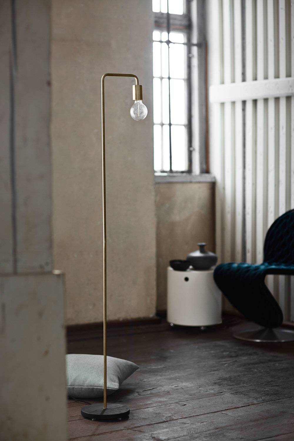 Cool Floor Lamp Frandsen Retail with regard to proportions 1000 X 1500