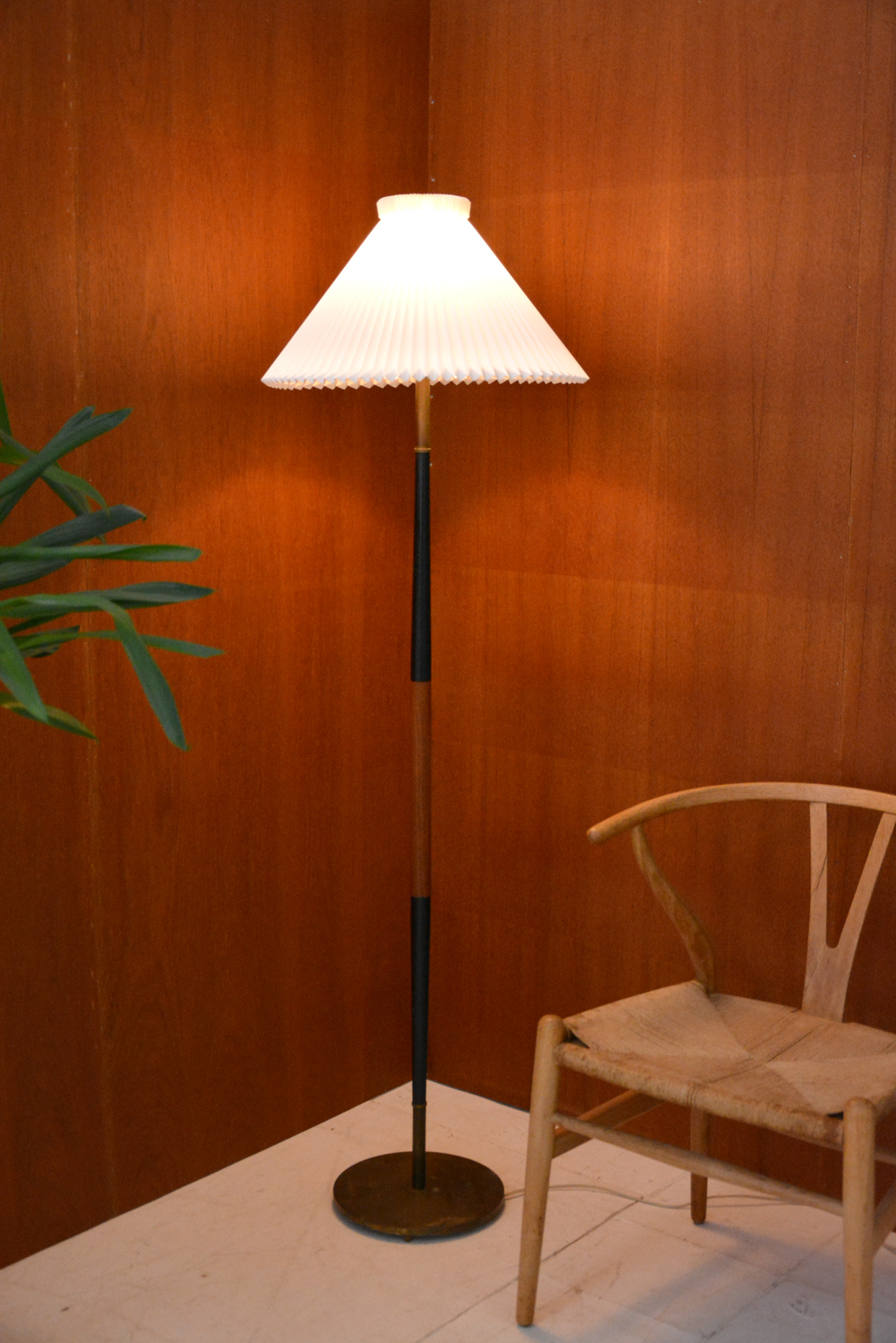Danish 1950s Floor Teak Metal Floor Lamp Le Klint Shade for measurements 1000 X 1499