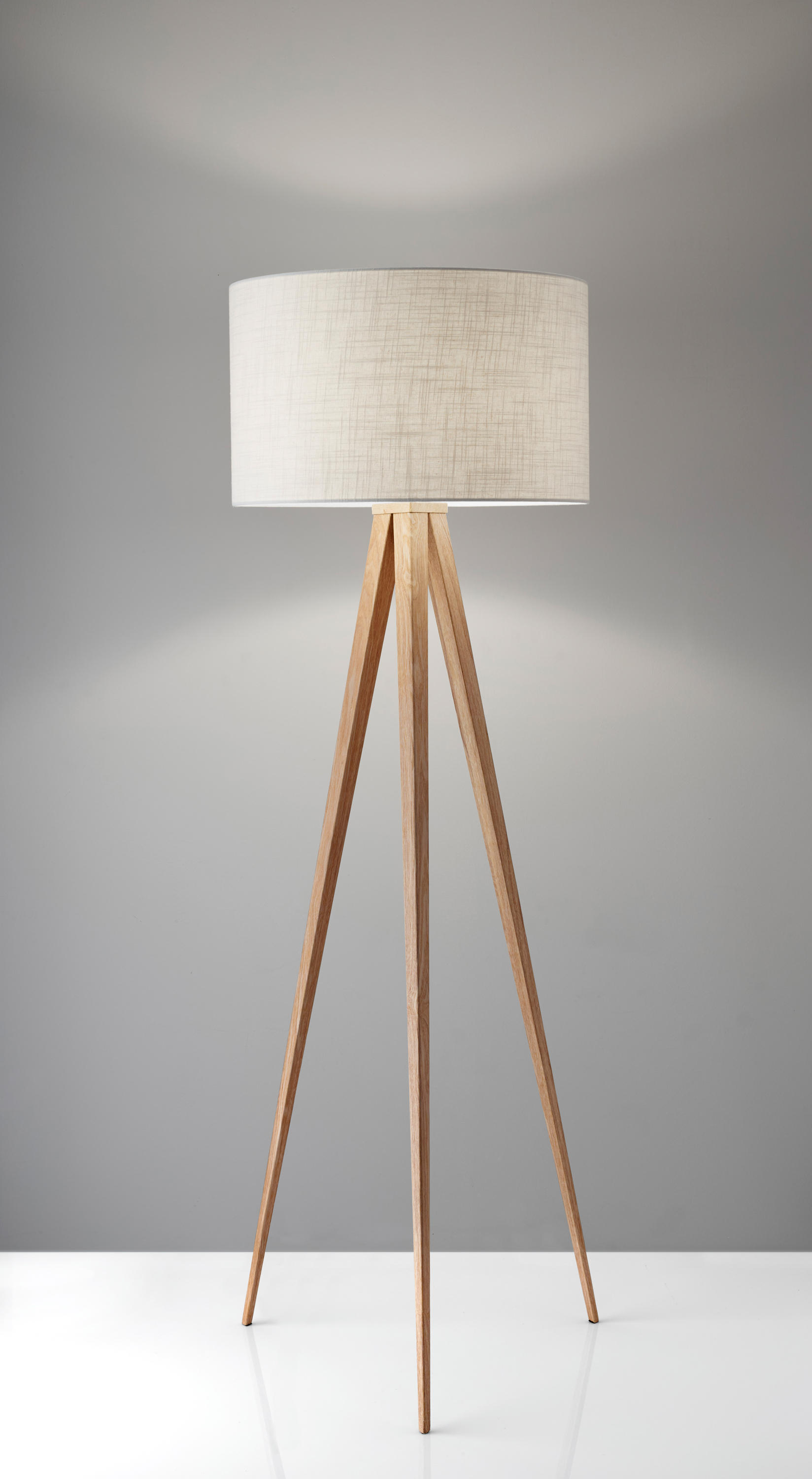 Director Floor Lamp Designermbel Architonic for proportions 1648 X 3000