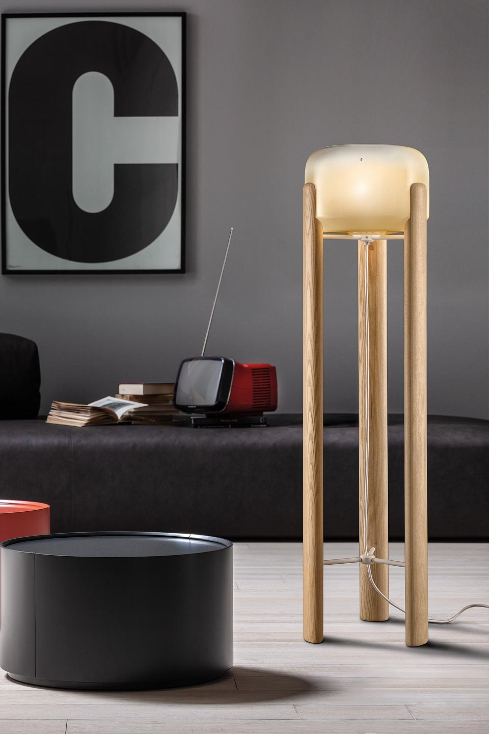 Floor Lamp Geometric Shade Amber Murano Glass 3 Wooden Legs within sizing 960 X 1440