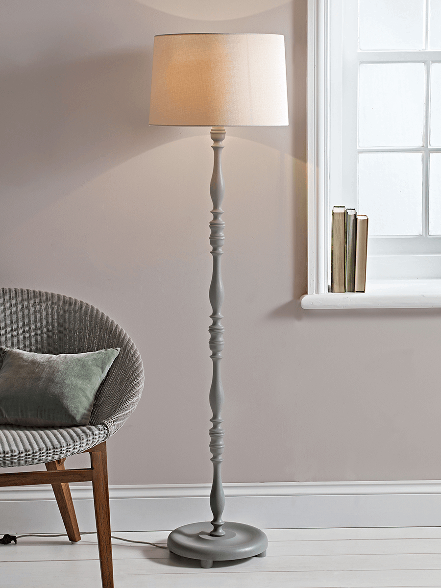 Grey Wooden Lamp Stand In 2019 Wooden Floor Lamps Grey within measurements 900 X 1200