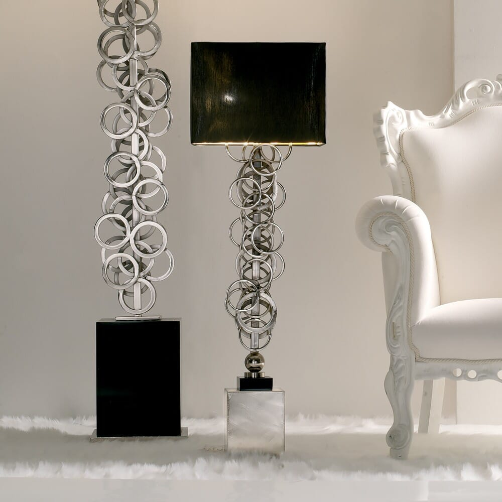 High End Contemporary Italian Silver Lamp for measurements 1000 X 1000