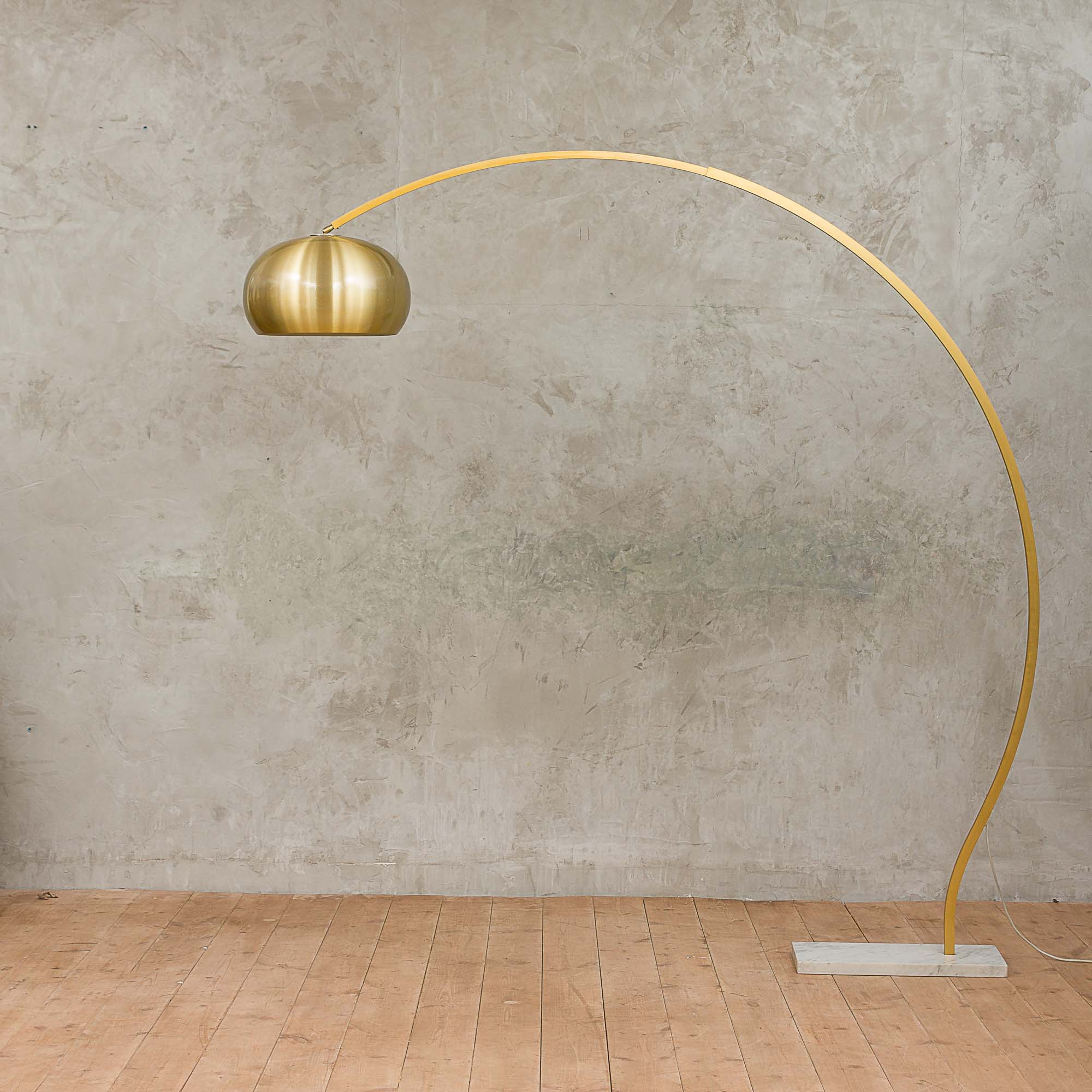 Italian Arc Floor Lamp With White Carrera Marble Base with regard to measurements 2000 X 2000