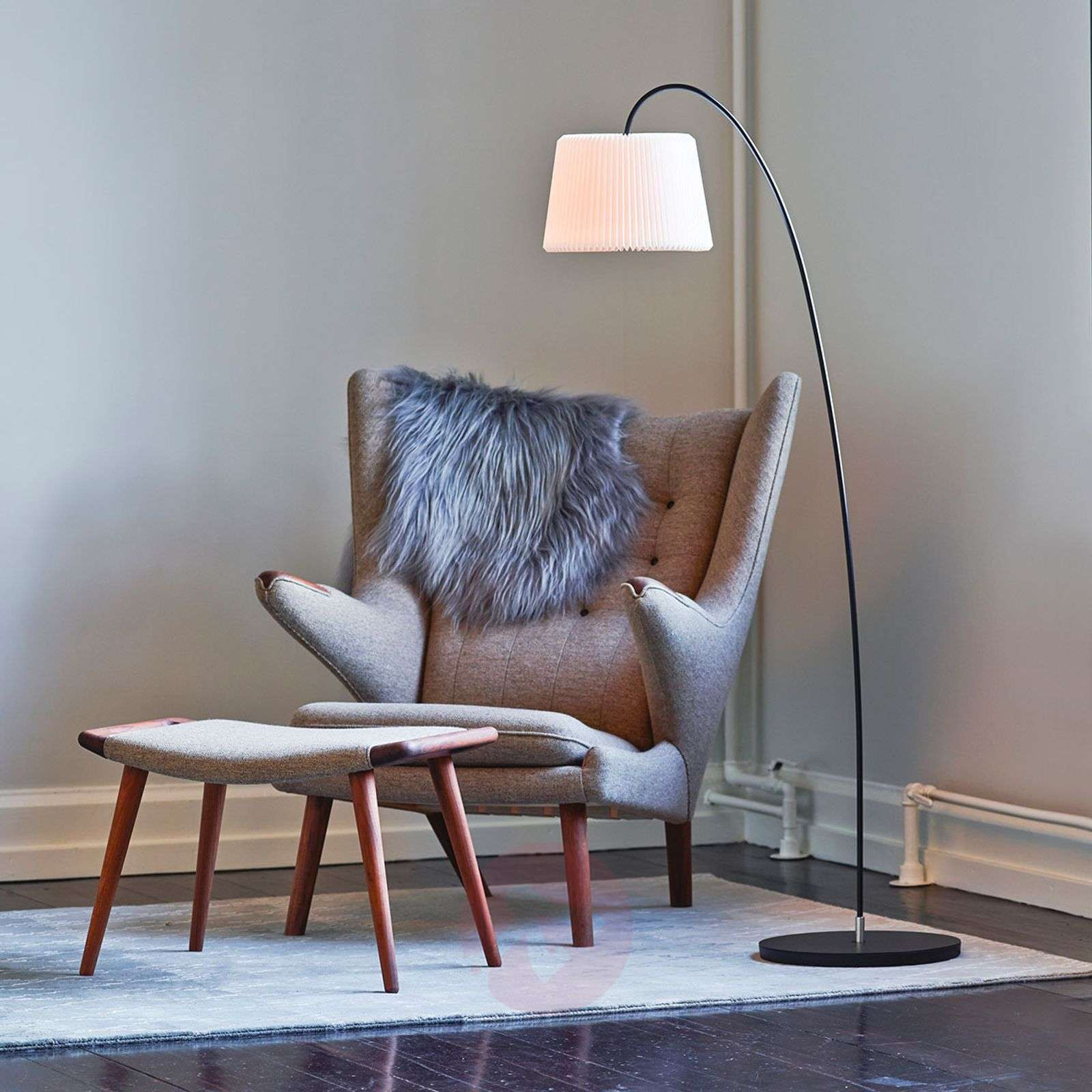 Le Klint Snowdrop Floor Lamp White within proportions 1600 X 1600