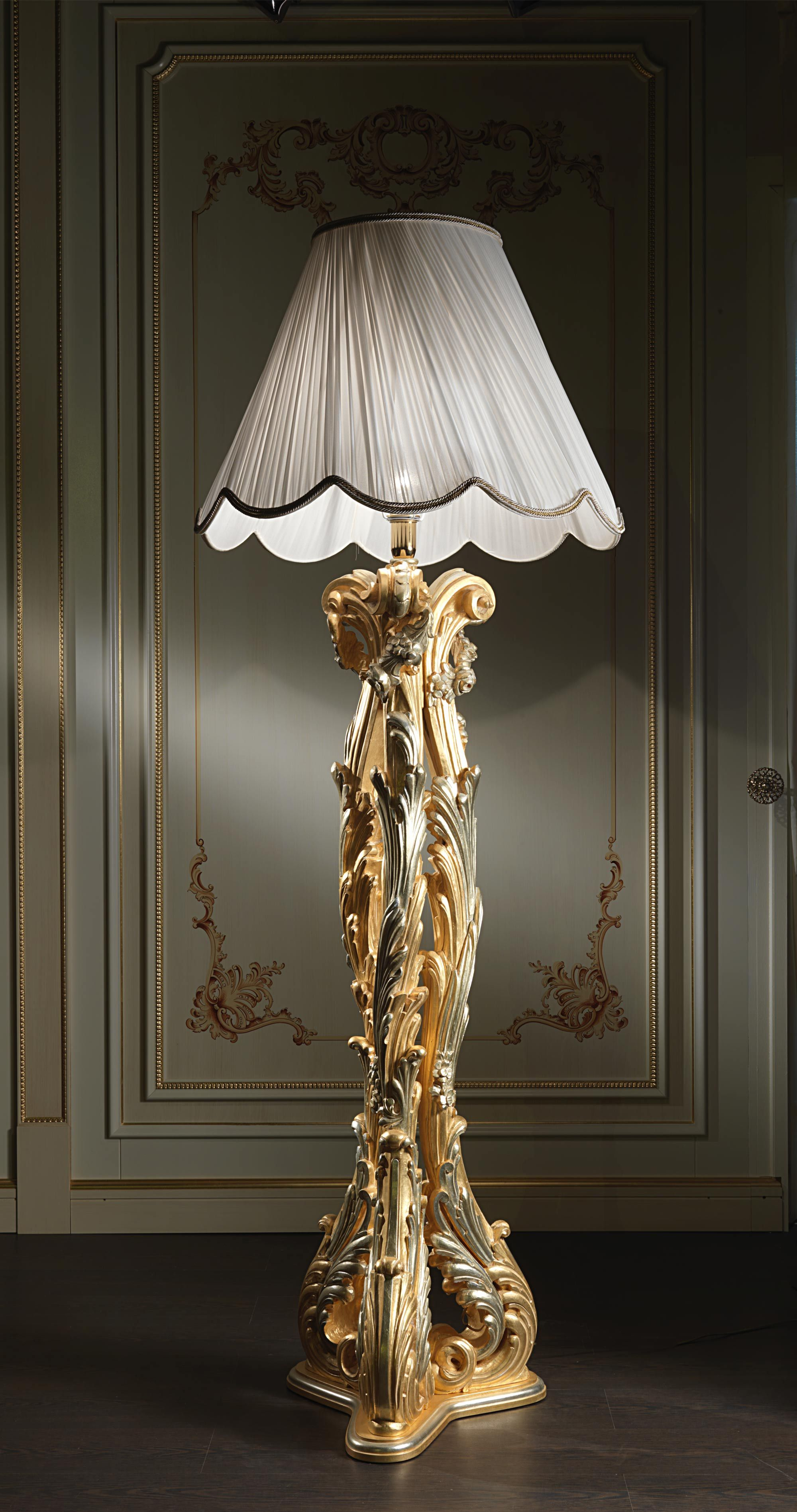 Luxury Floor Lamp In Baroque Style The Three Arms That Make for proportions 2000 X 3794