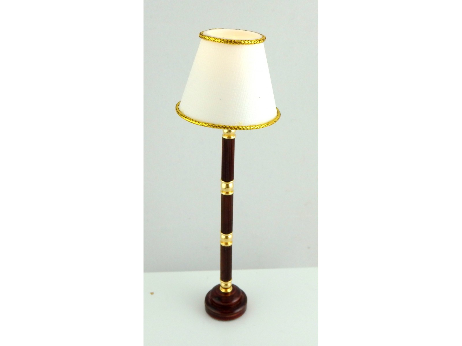 Melody Jane Dolls House Miniature Led Battery Brown Floor Lamp Light White Shade for size 1600 X 1200