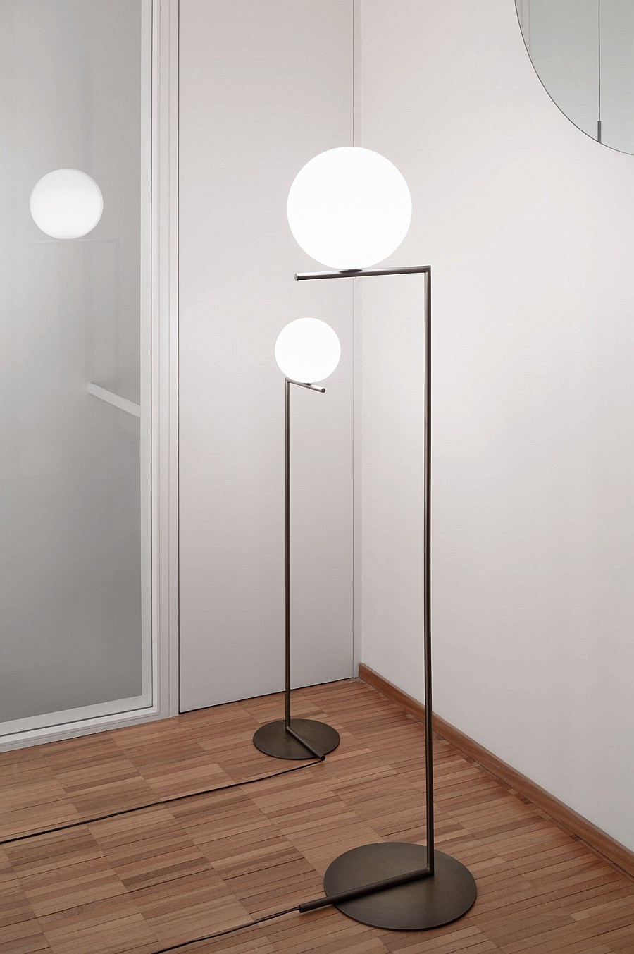 Modern Trendy Floor Lamp Modern And For Living Room inside proportions 900 X 1353
