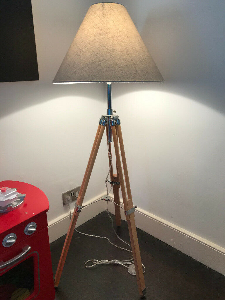 Navy Tripod Floor Lamp Natural Wood In Clapham London Gumtree with regard to sizing 768 X 1024
