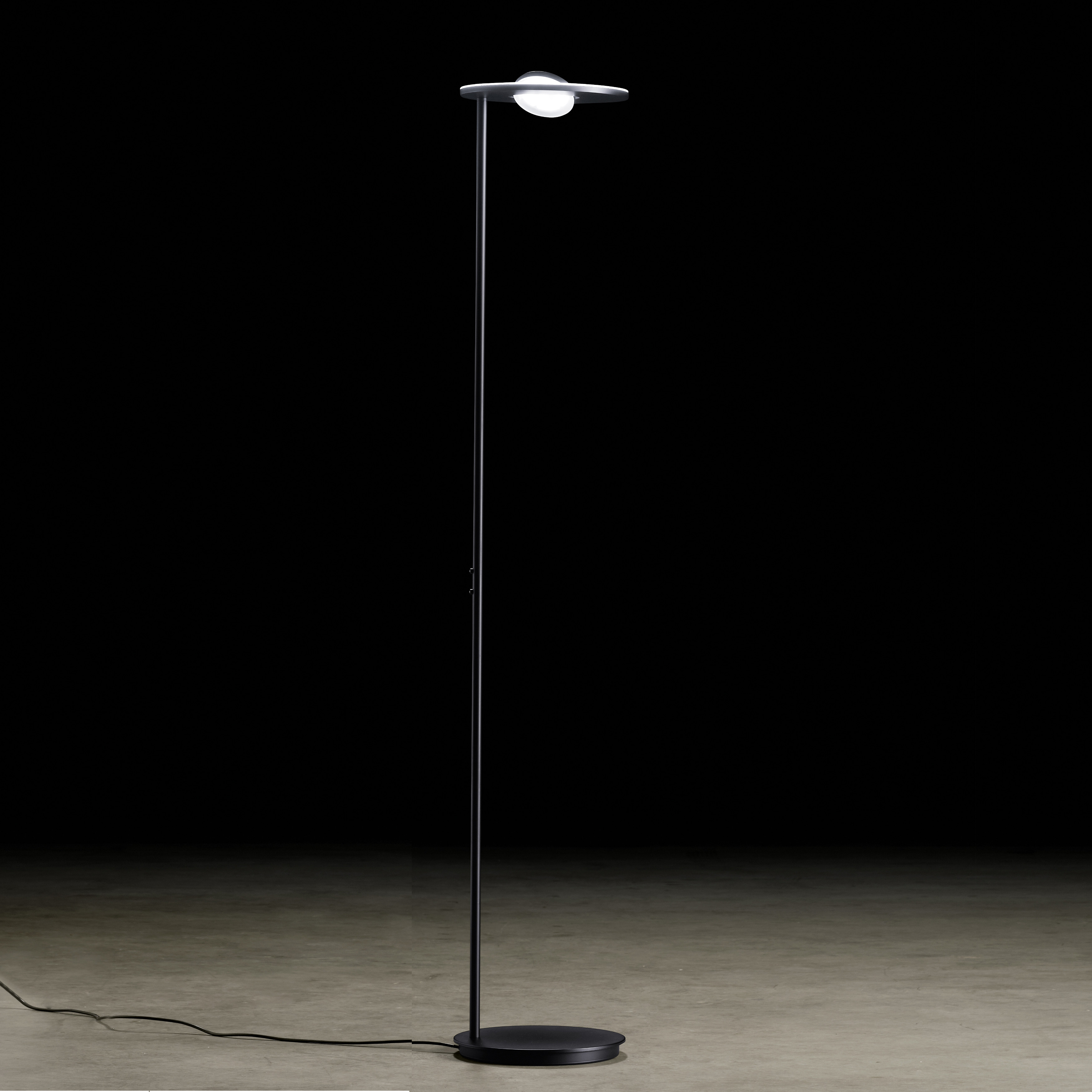 Nova Oog Floor Lamp pertaining to dimensions 3500 X 3500