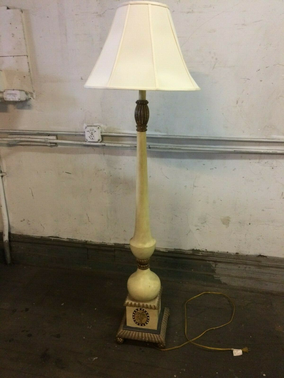 Plantation Country Style Floor Lamp 67 Ht Floor Lamps intended for sizing 1200 X 1600