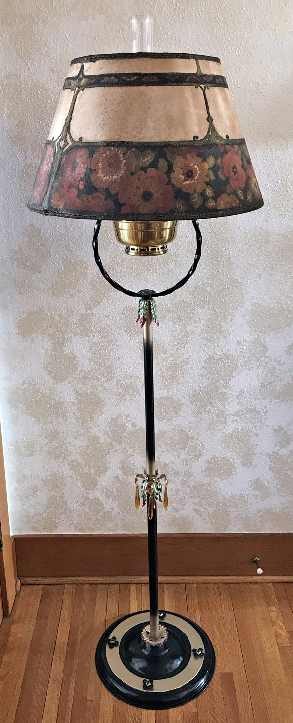 Restored 1929 Aladdin Lamp Known As The Aladdin 1251 for size 600 X 1478