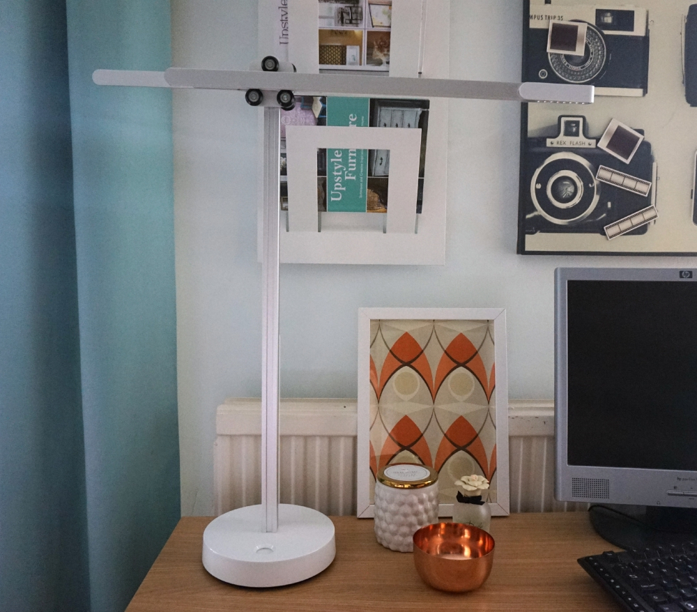 Review The Jake Dyson Csys Light Love Chic Living within size 1000 X 878