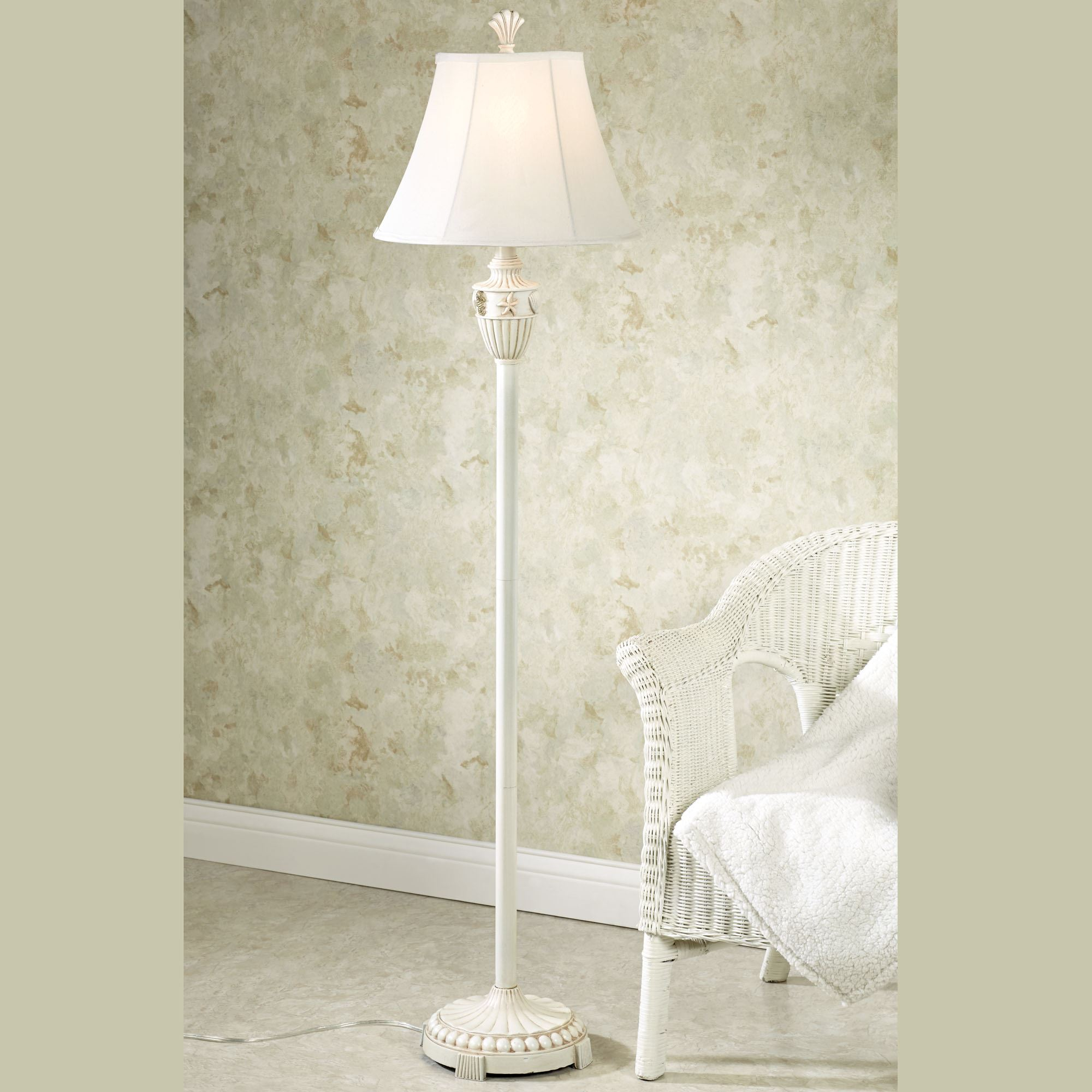 Sand And Shell Coastal Floor Lamp in size 2000 X 2000