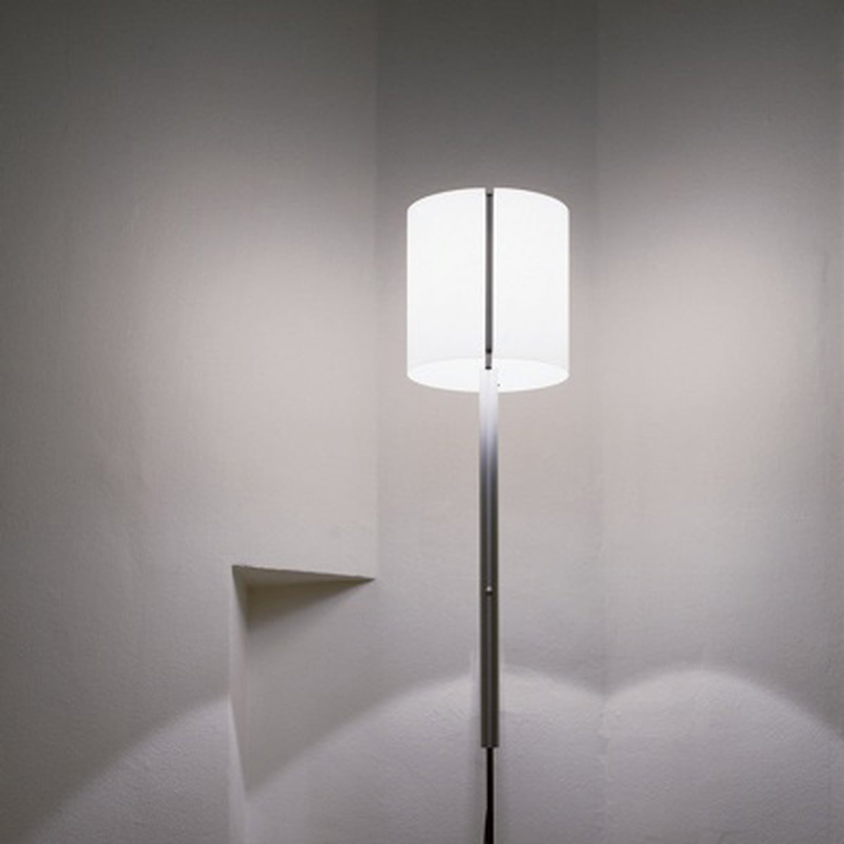 Serienlighting Jones Master Floor Lamp Small Shade With Yellow Glass Insert pertaining to measurements 1200 X 1200