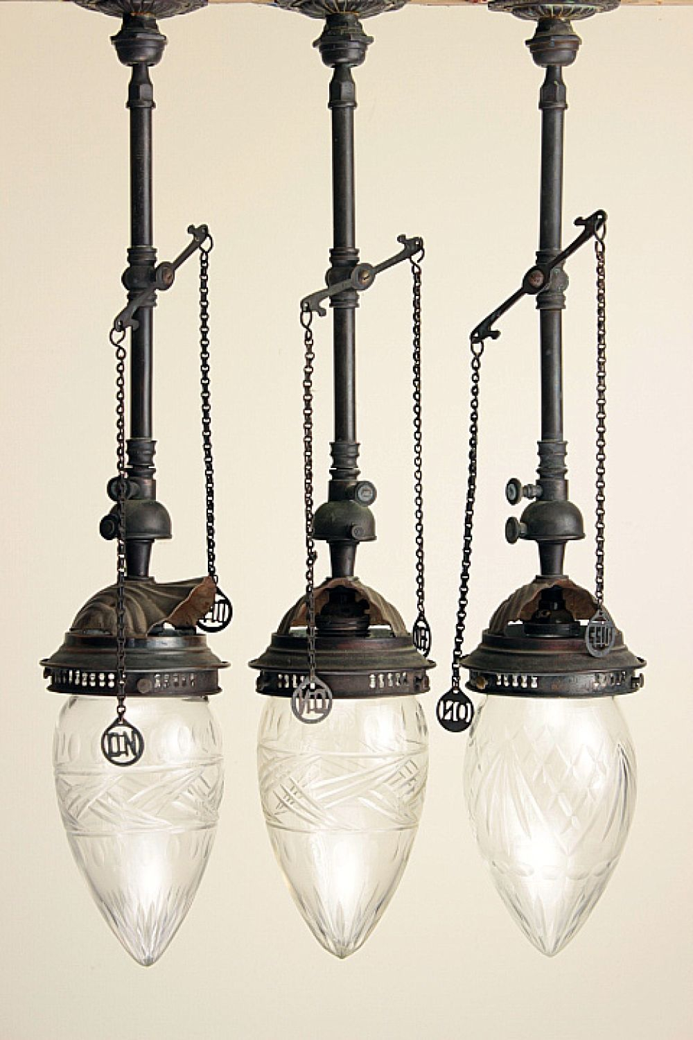 Set Converted Gas Lamps With Crystal Shad Vintage with proportions 1000 X 1500