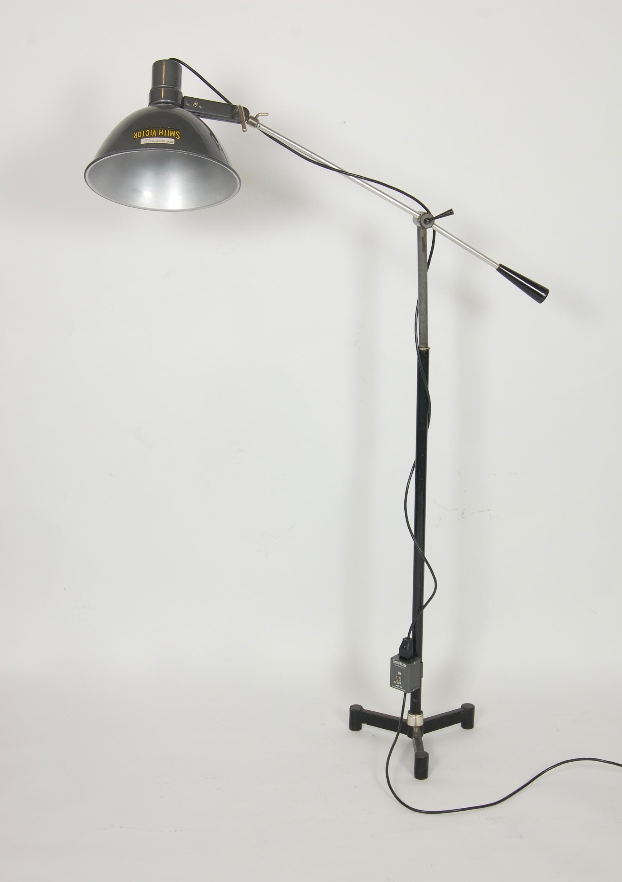 Smith Roland Victor Photo Flood Floor Lamp Im Angebot Bei with regard to dimensions 2000 X 2836