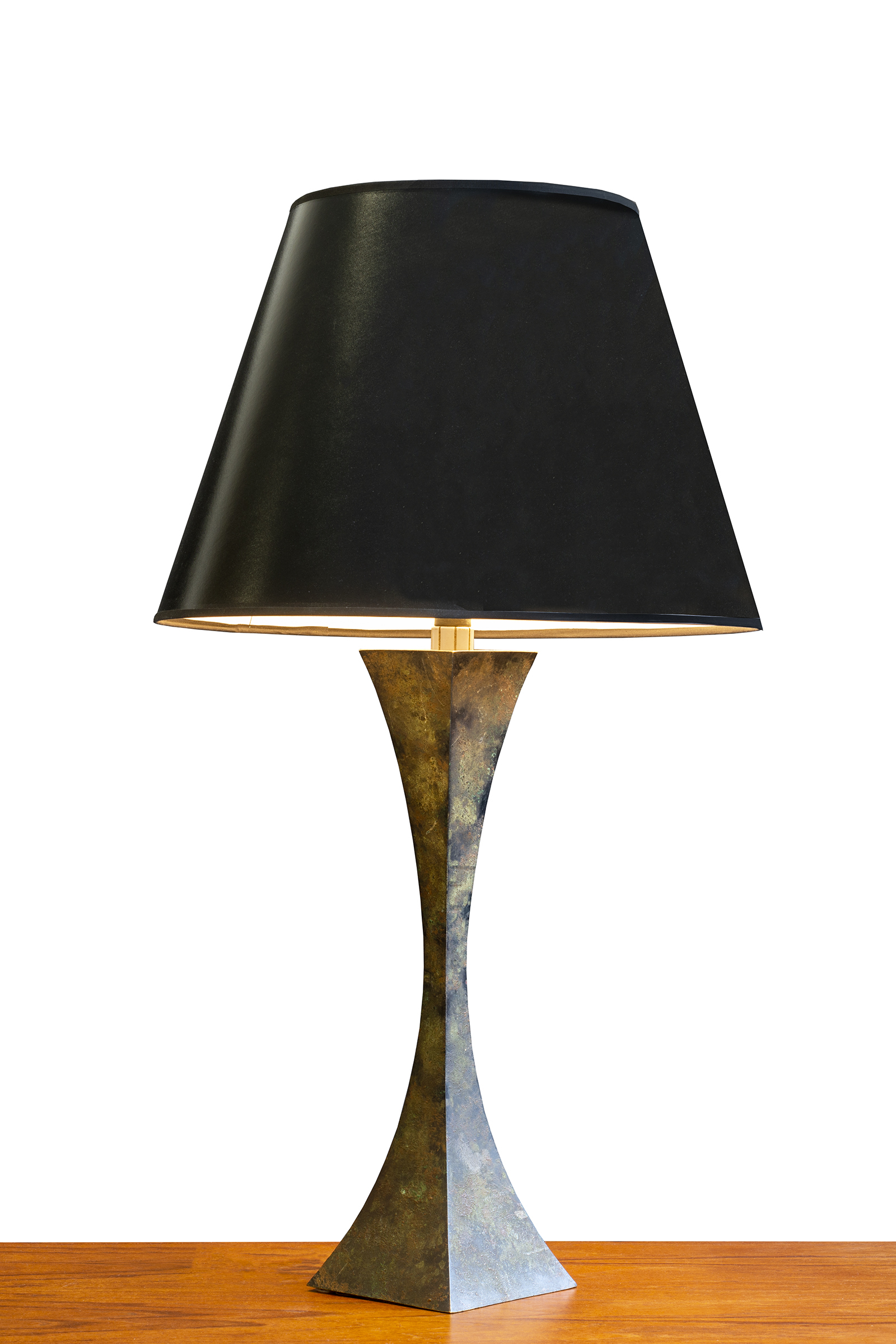 Stewart Ross James Pair Of Table Lamps Converso with regard to proportions 1600 X 2400