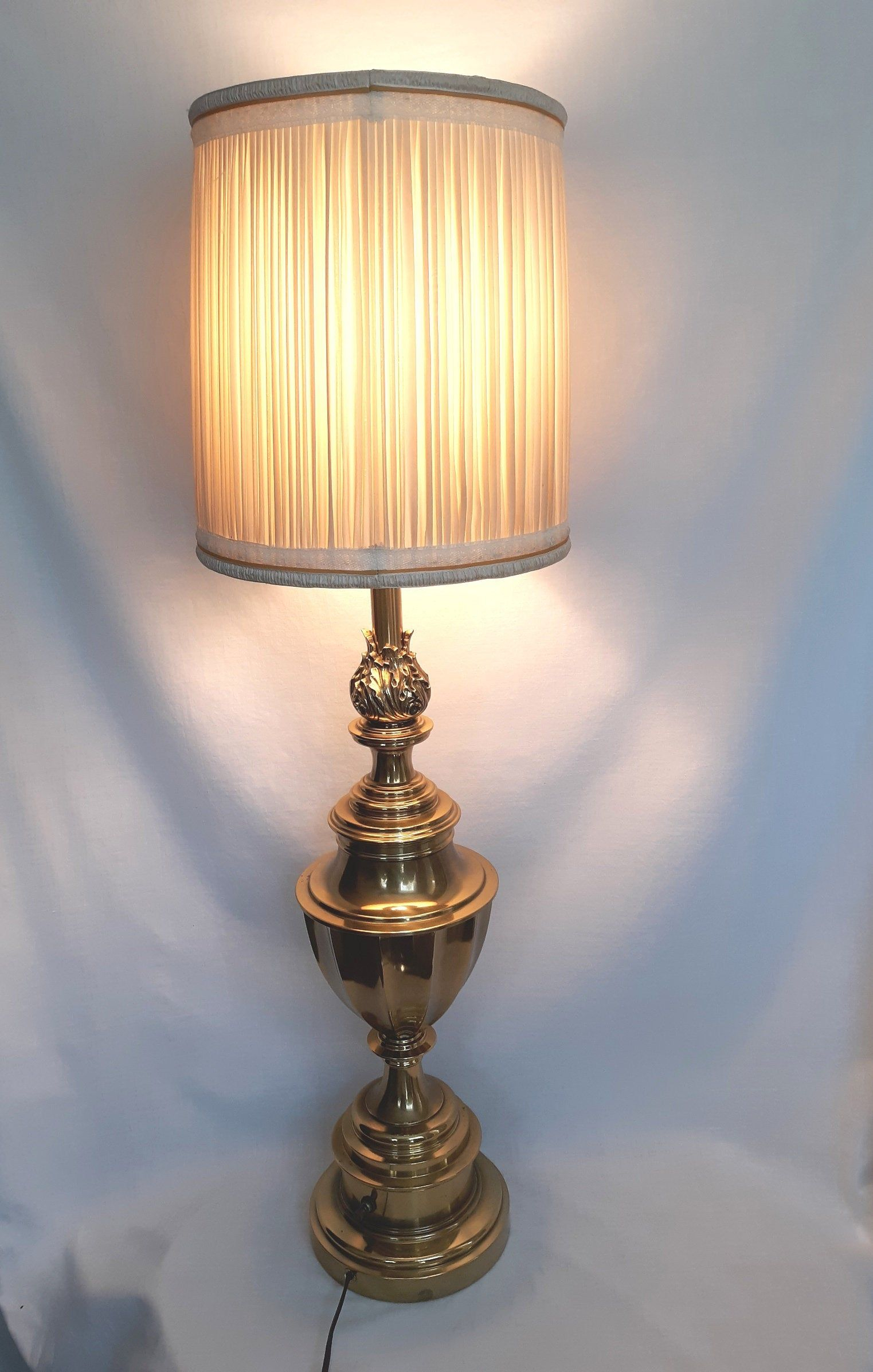 Stiffel Lamp Neoclassical Heavy Brass Flaming Torch Trophy inside measurements 1523 X 2394
