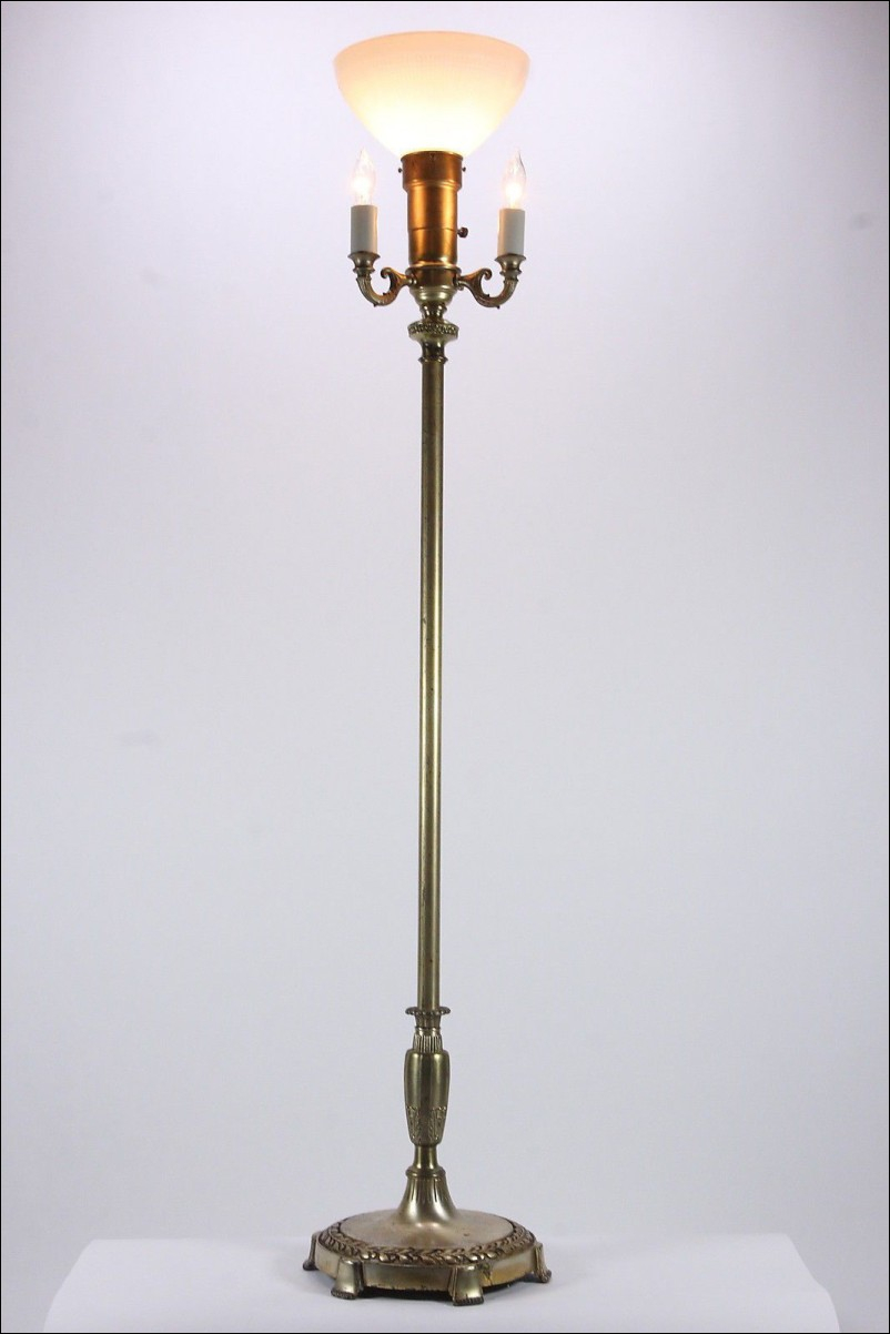 Stylish Floor Lamp With Two Reading Lights Dual Reading regarding measurements 802 X 1202