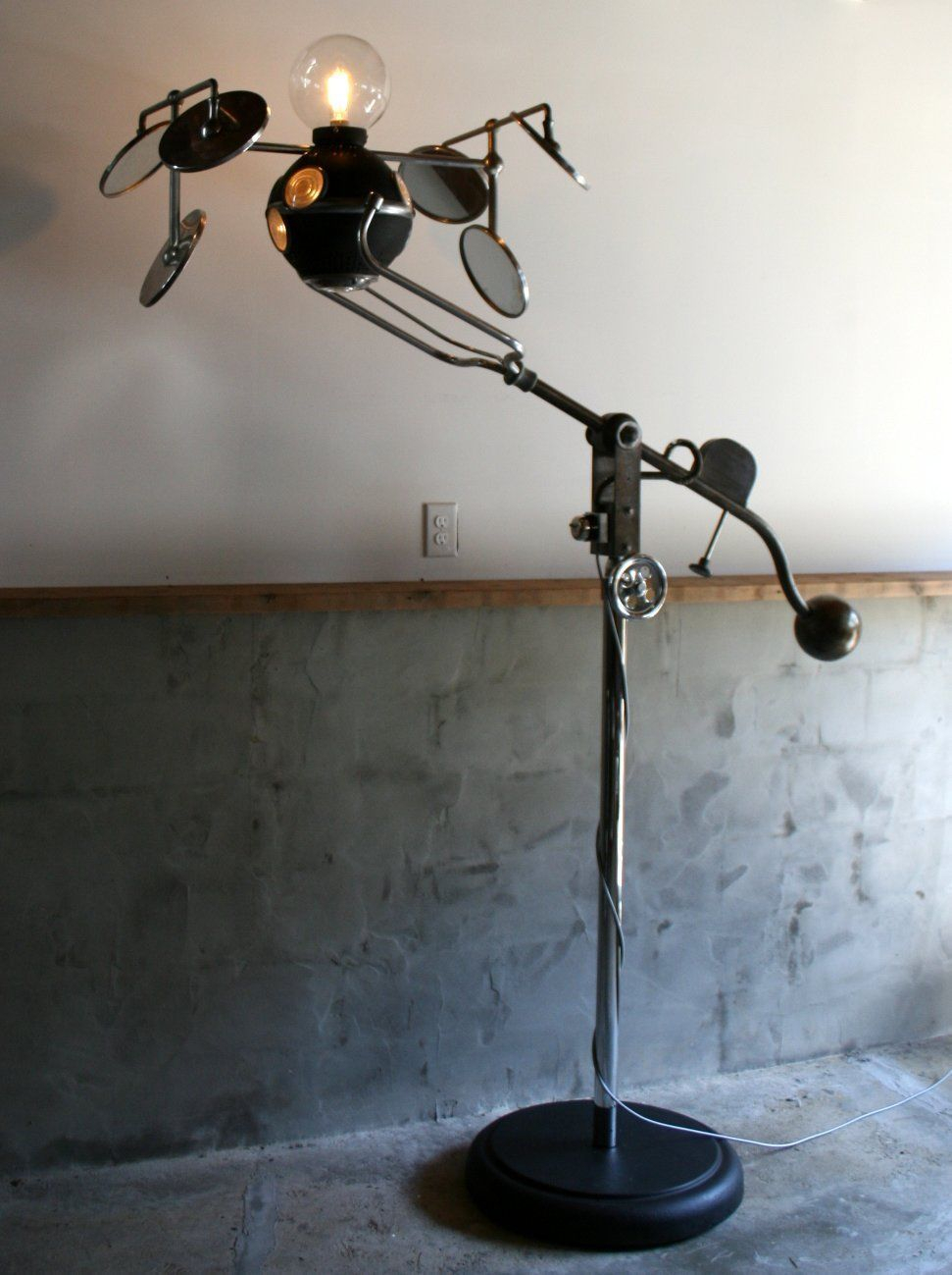 Vintage Antique Industrial Operay Multibeam Surgical Lamp with measurements 971 X 1299