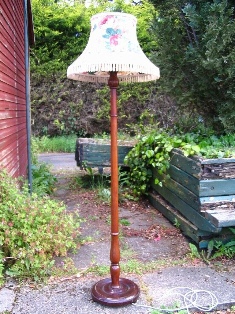 Vintage Traditional Dark Wood Floor Lamp Standard Lamp In Wester Hailes Edinburgh Gumtree inside measurements 768 X 1024