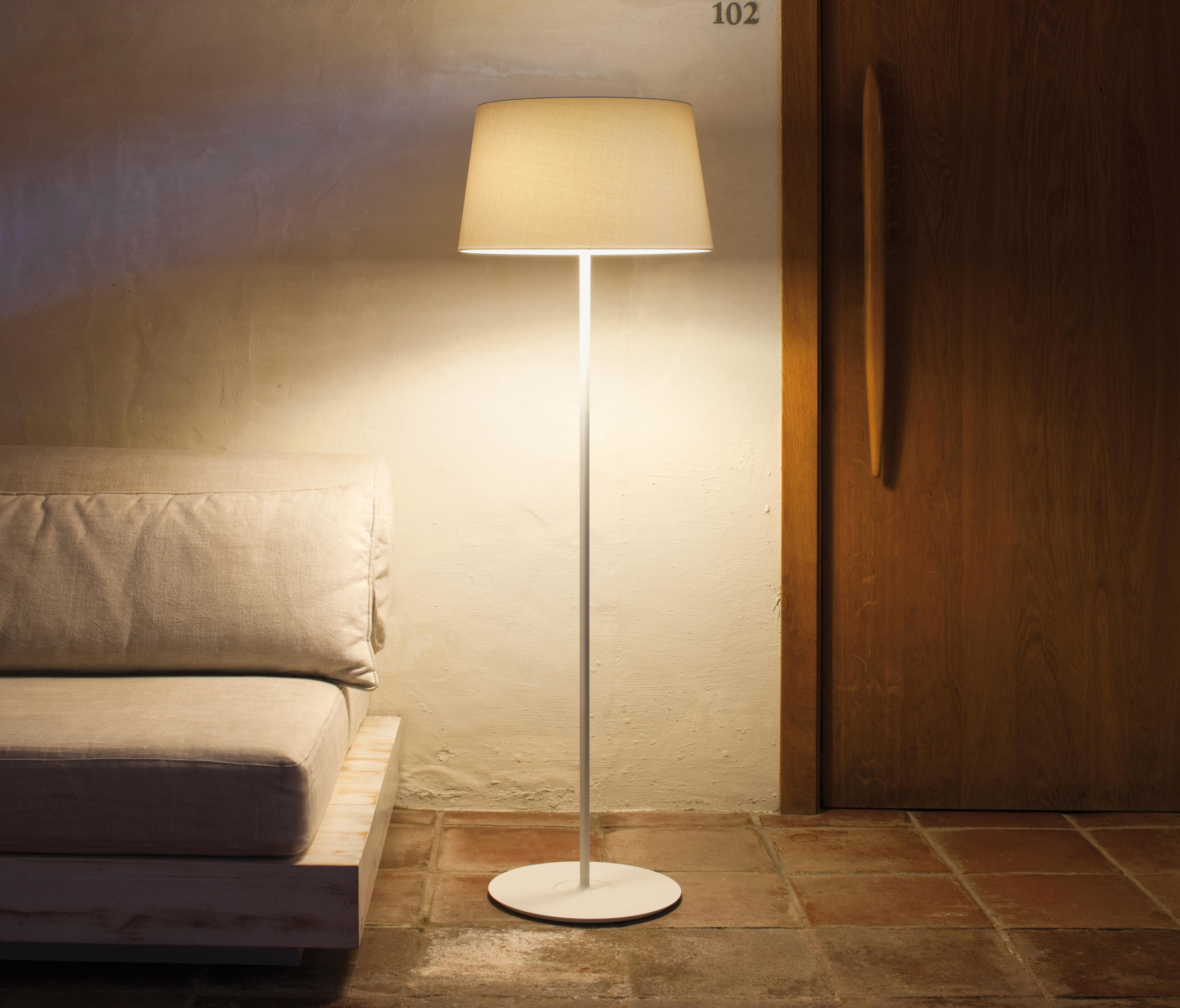 Warm 4906 Floor Lamp Designermbel Architonic in measurements 3000 X 2563