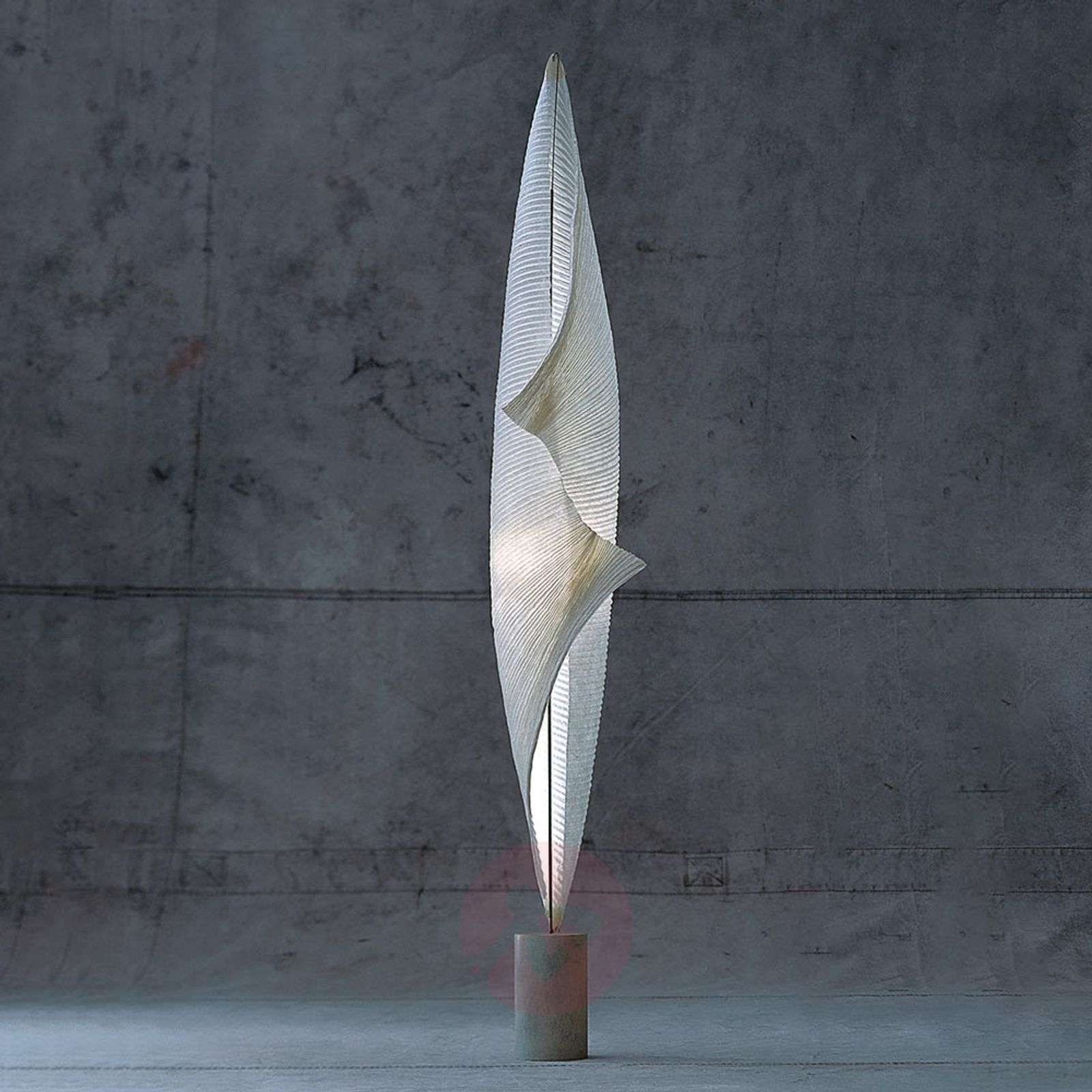 Wo Tum Bu 2 Handmade Paper Floor Lamp within proportions 1600 X 1600