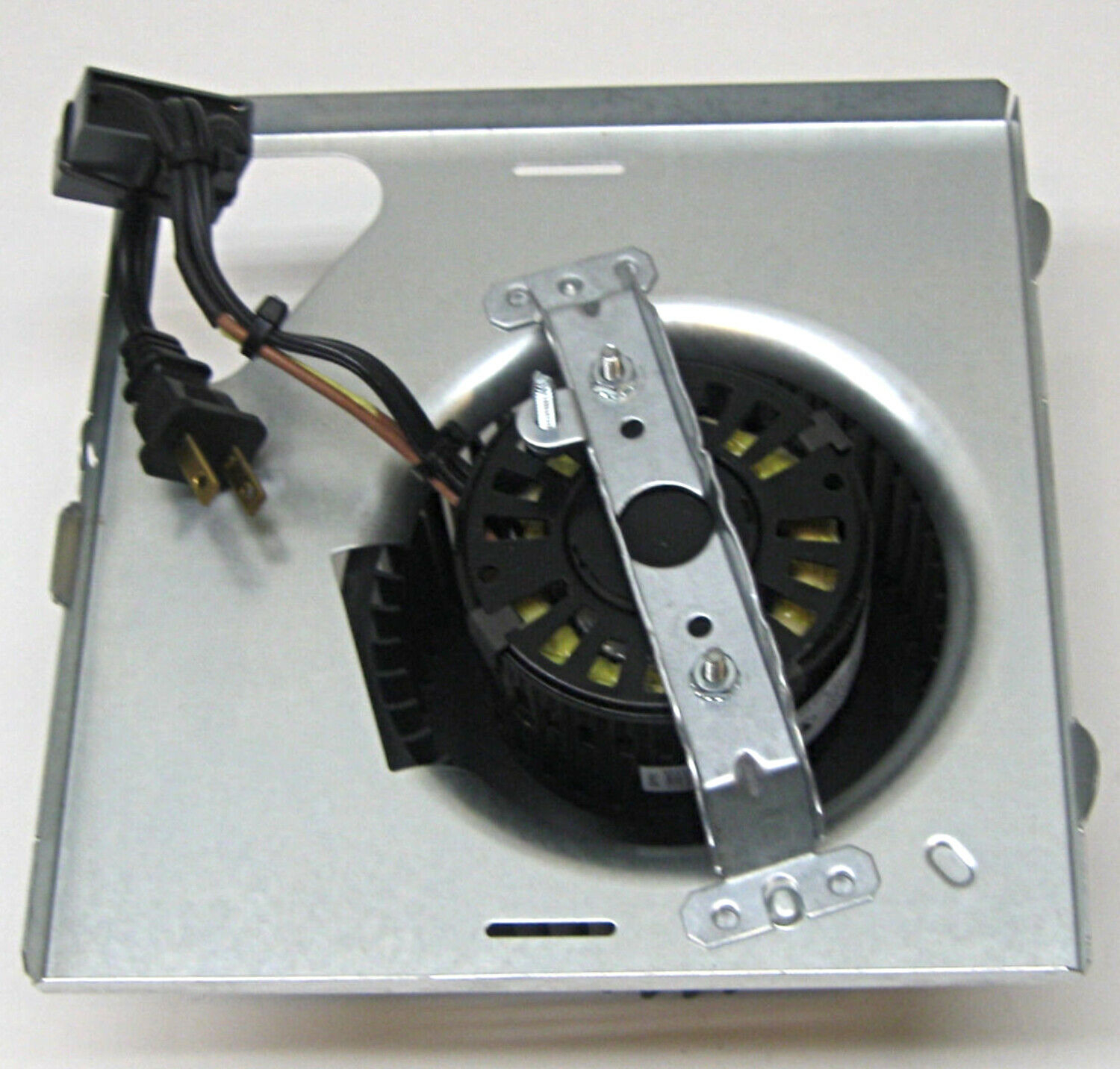 Bathroom Motor Blower Wheel Assembly 120v Exhaust Fan Broan Nutone S97015157 pertaining to sizing 1500 X 1432
