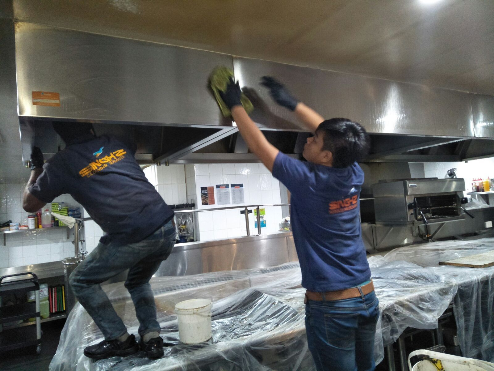 Canopy Cleaning Restaurant Cleaning Kitchen Canopy with proportions 1600 X 1200